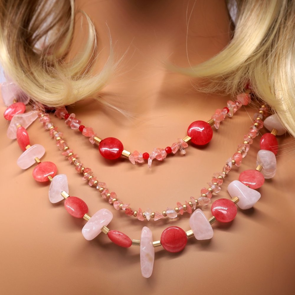 🆕 Three strand necklace with Rose Quartz , Rubies, and Strawberry Quartz . - Picture 1 of 8
